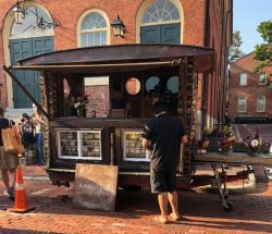 Photo of the Maitland Mountian Farm stall at the Salem Farmers' Market August 2021