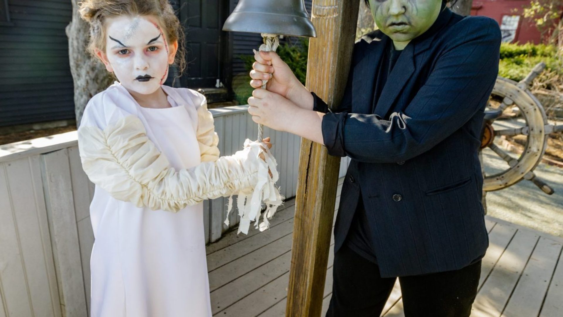 Little monsters visit The House of the Seven Gables