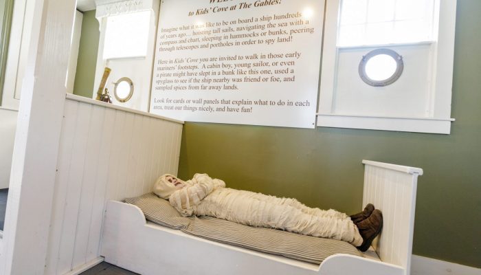 Little monsters visit The House of the Seven Gables