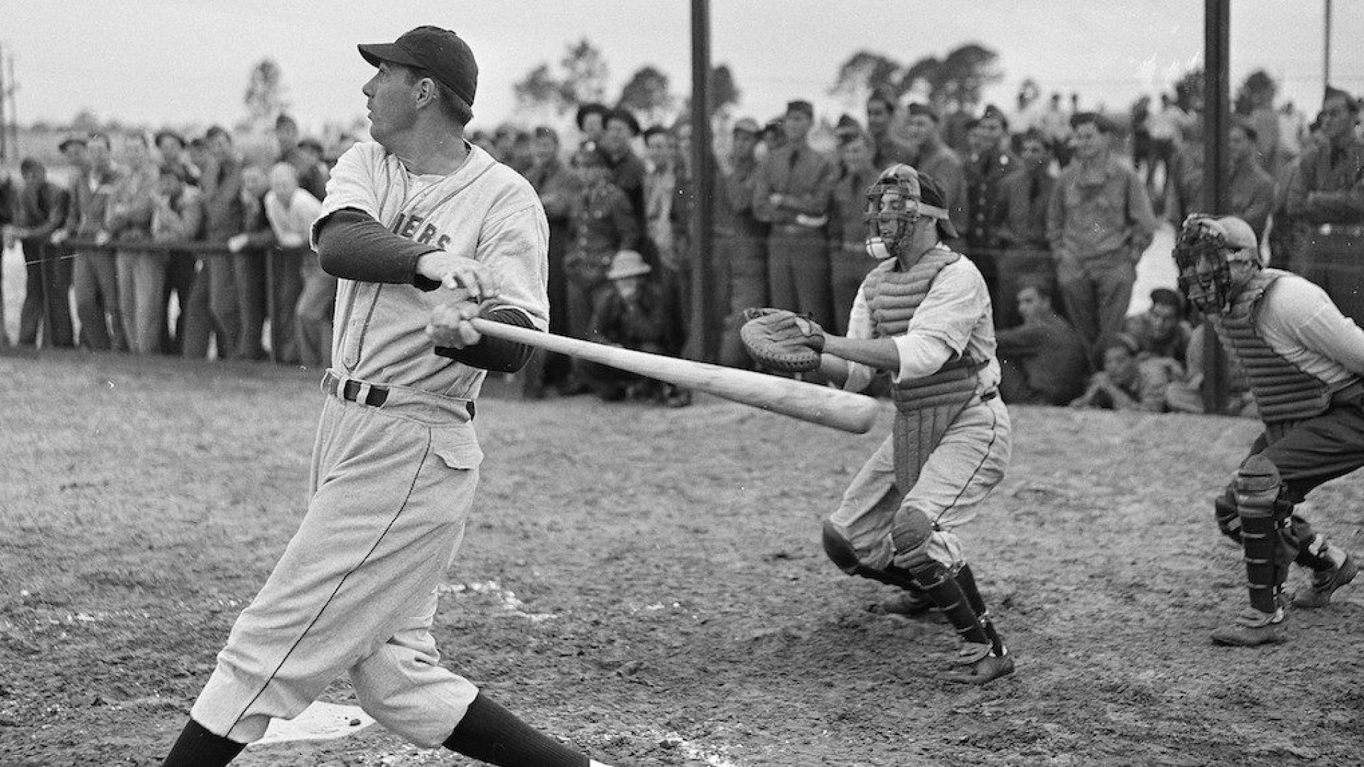 Vintage baseball player|Brian Sheehy Headshot|A man in a vintage baseball uniform